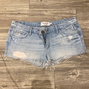 Abercrombie and Fitch women’s jean shorts size 8